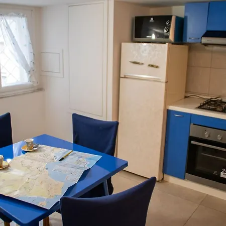 Rallegranza 招待所 4*